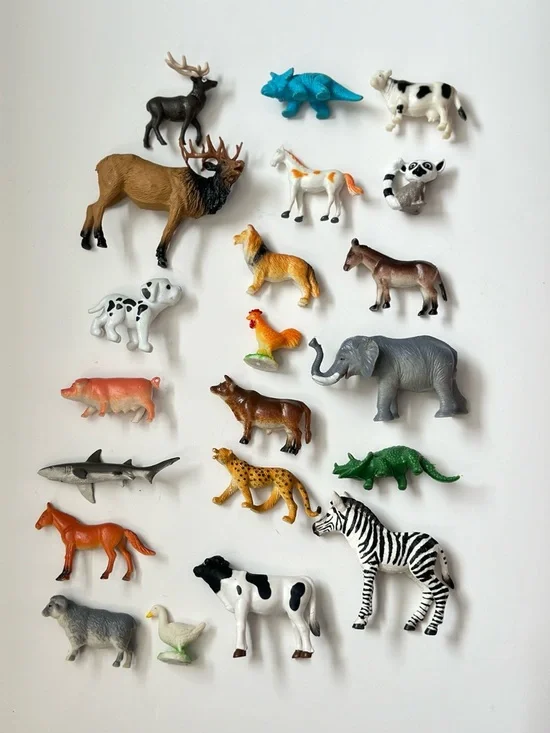 LOT of 21 Miniature Dinosaurs Birds Farm & Wild Animals dog Cow Deer Horse Cheap - Picture 1 of 5